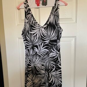 Karen Kane Monochrome Leaf Pattern Dress